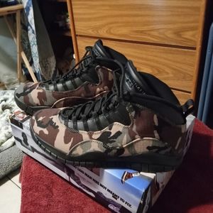 Jordan Camo 10s